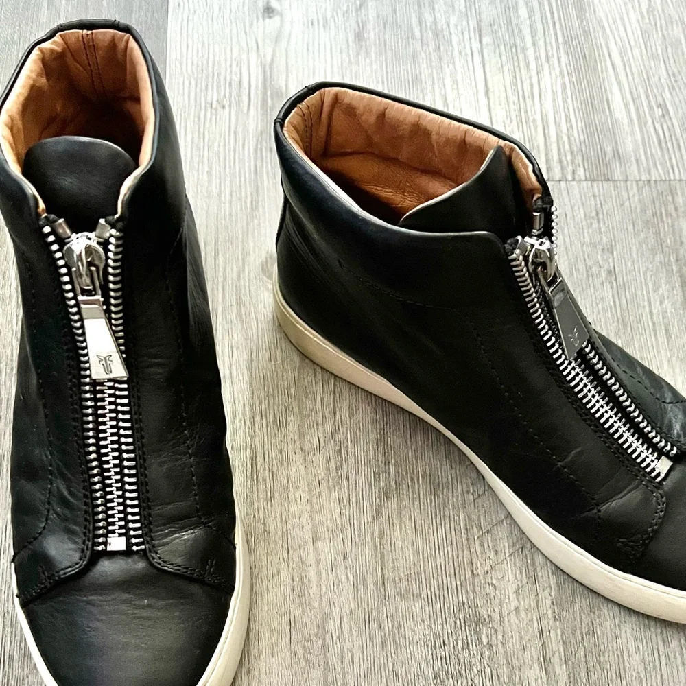 Lena by Frye double zip leather low top platform athletic shoes - Picture 6 of 10